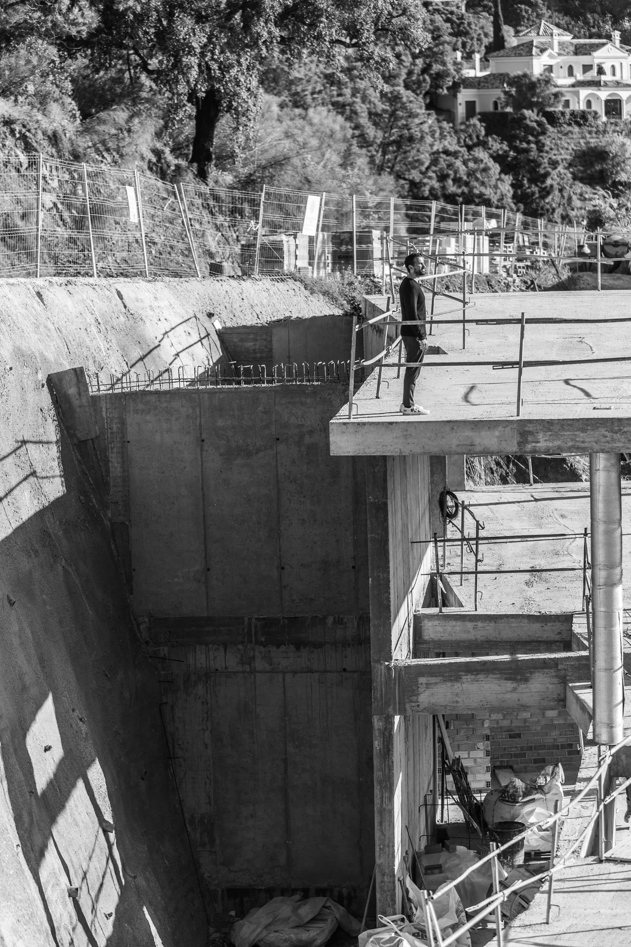 Concrete structure on site in Marbella — Archidom Lab