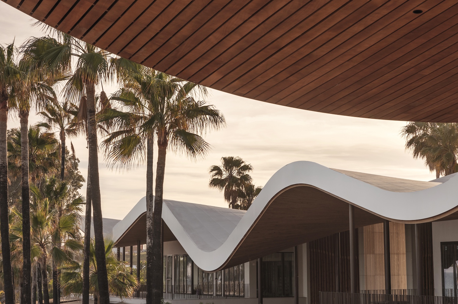 Laguna Village — centro comercial en Estepona · Archidom Studio — imagen 14