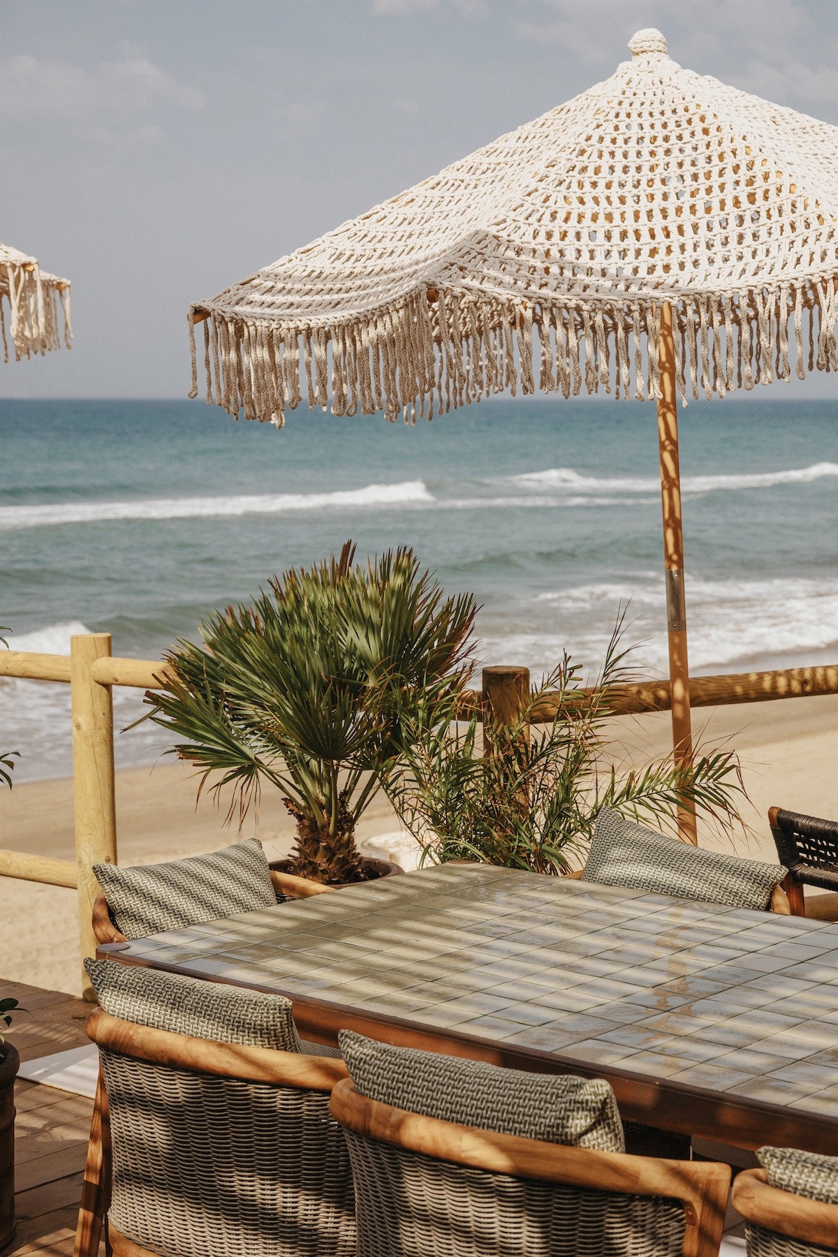 Beach Club Los Tonys — beach club en Marbella · Archidom Studio — imagen 23