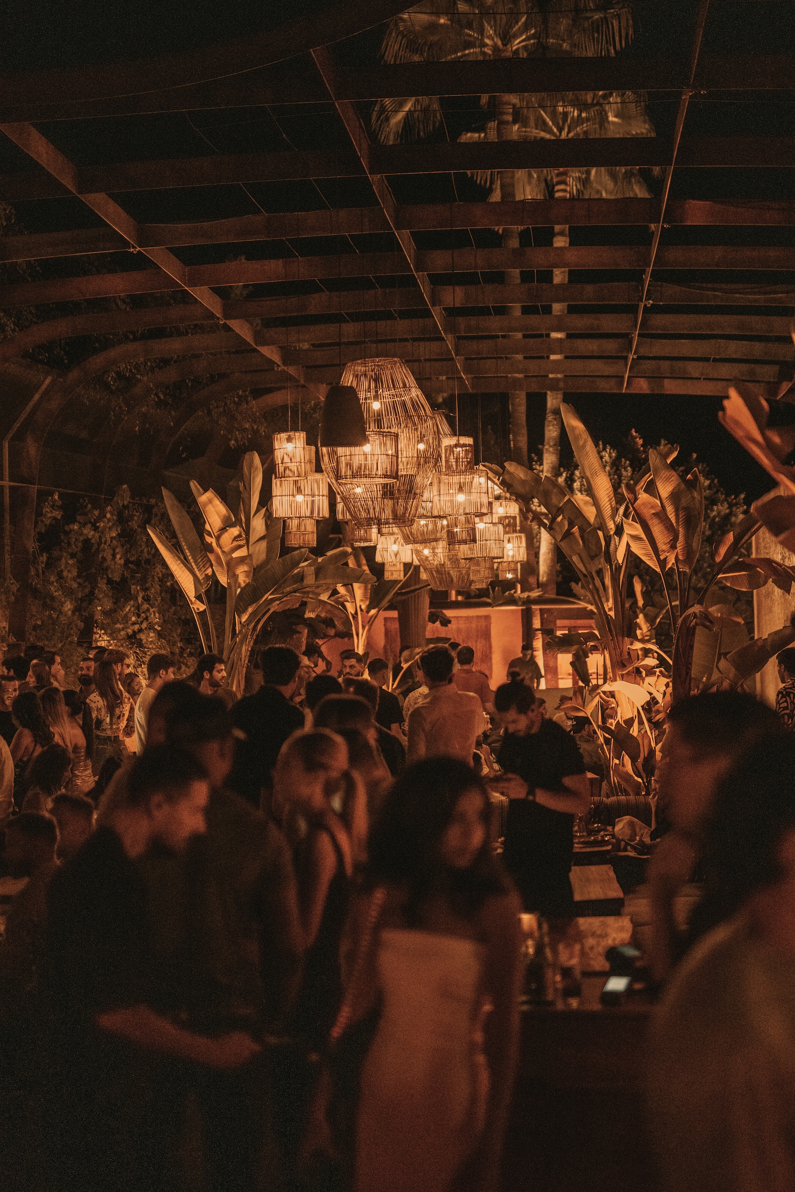 Momento — night club en Marbella · Archidom Studio — imagen 13