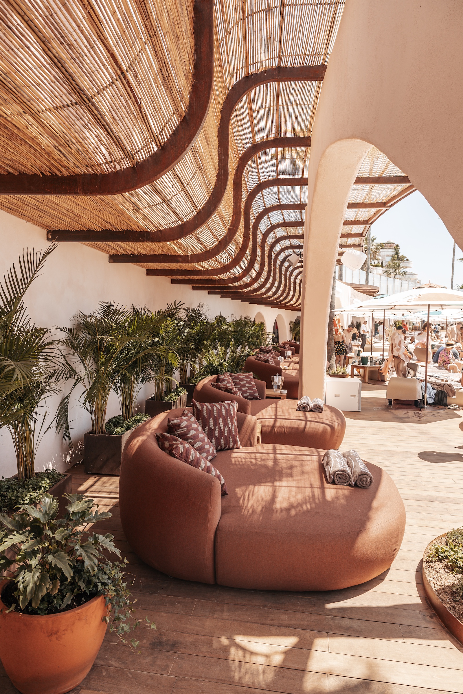 Ocean Club — beach club en Puerto Banús · Archidom Studio — imagen 4