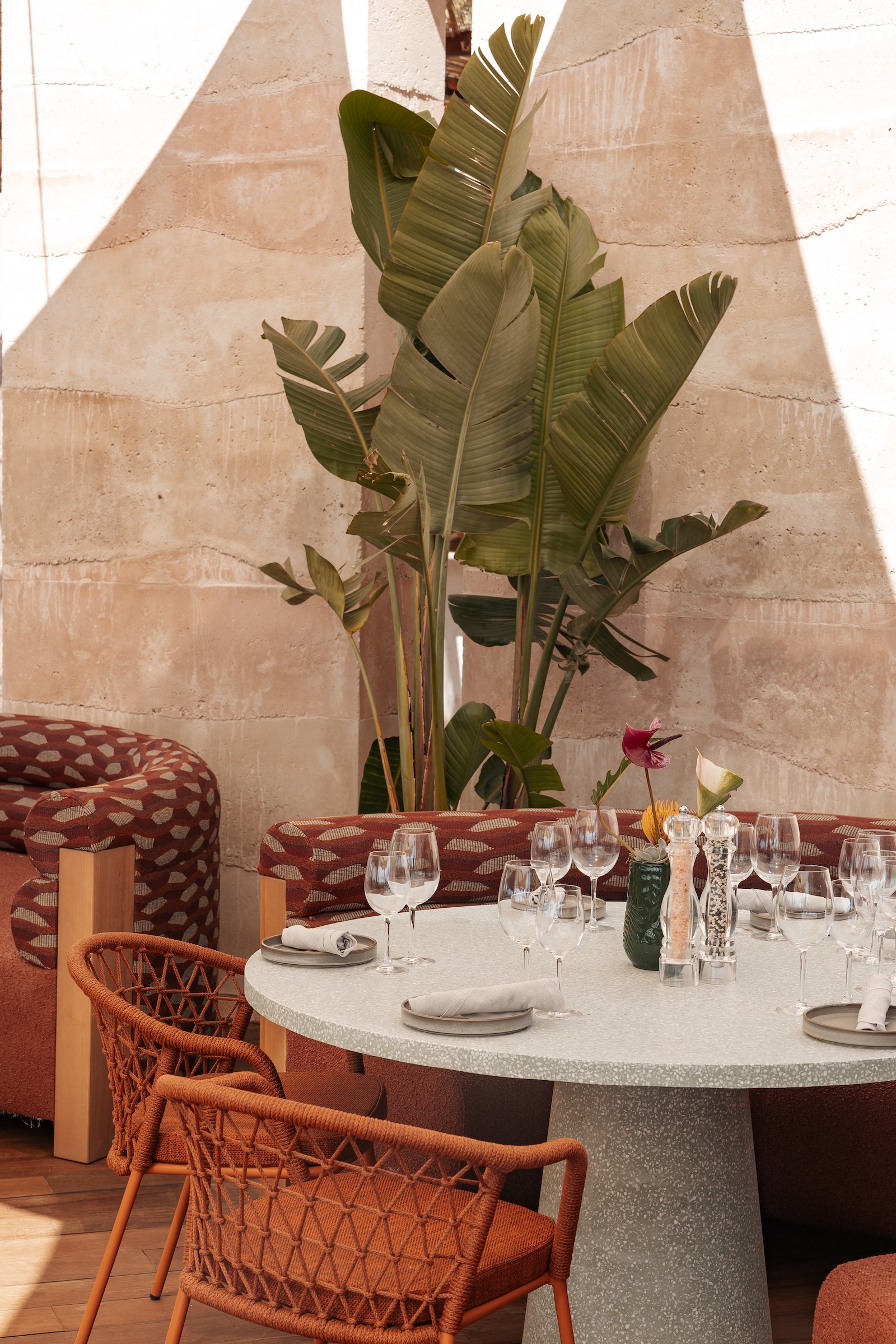 Ocean Club — beach club en Puerto Banús · Archidom Studio — imagen 18