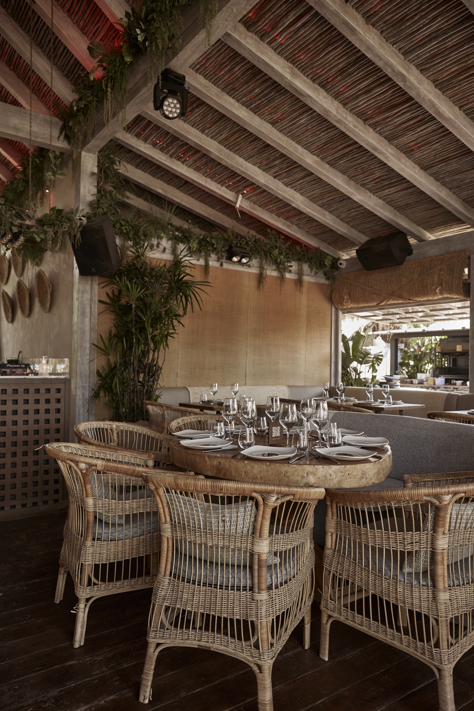 Playa Padre — 马贝拉海滩俱乐部 · Archidom Studio — 图 14