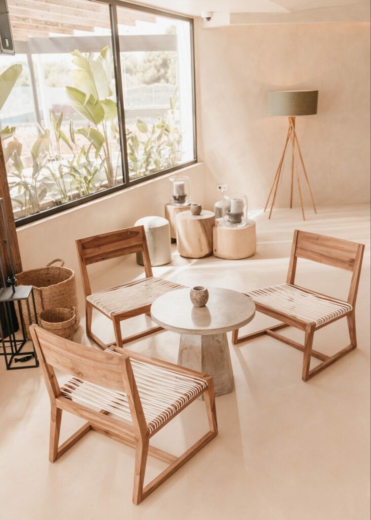UM — beach club en Portals · Archidom Studio — imagen 5