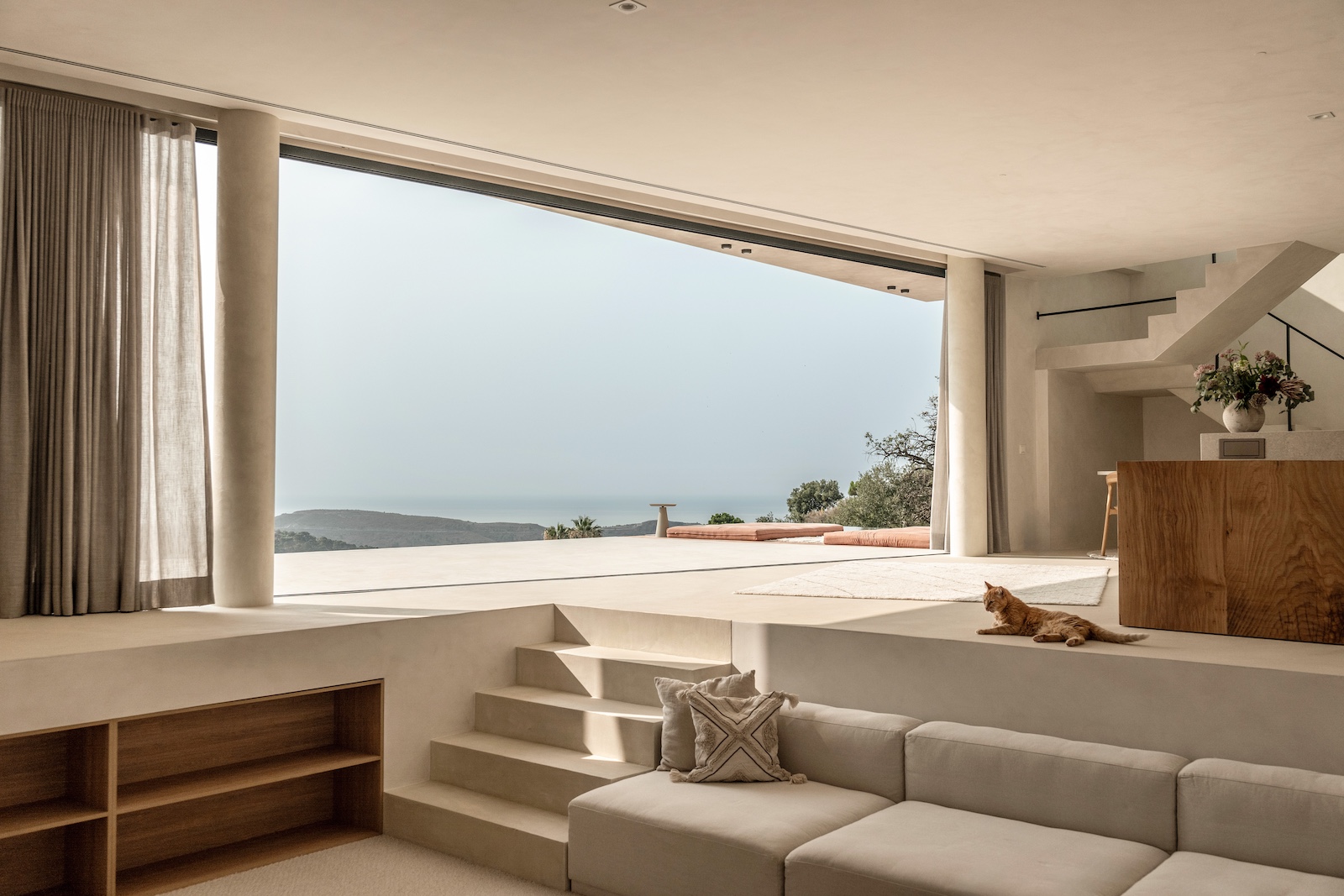 Casa Jaguar (Villa ACE) — villa de lujo en Montemayor · Archidom Studio — imagen 5