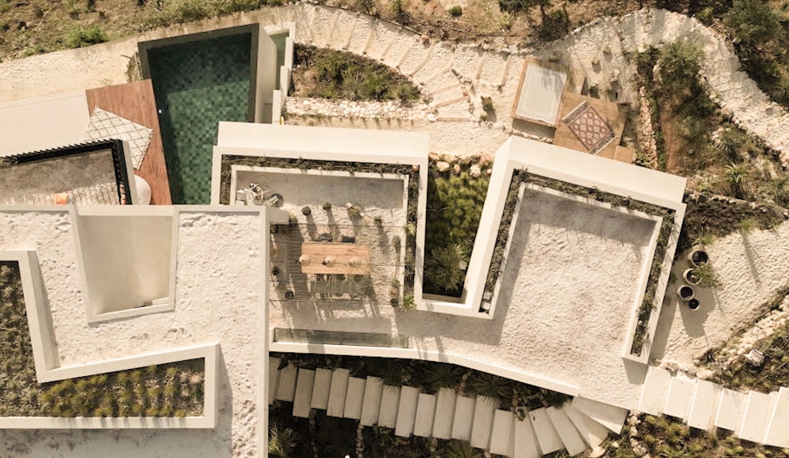 Casa Jaguar (Villa ACE) — villa de lujo en Montemayor · Archidom Studio — imagen 17