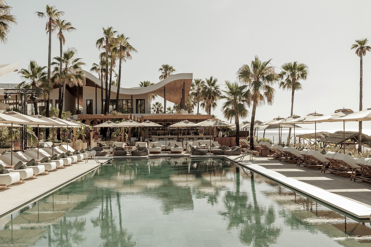 Archidom Studio_CENTRO COMERCIAL LAGUNA VILLAGE_0_Beach club_Marbella