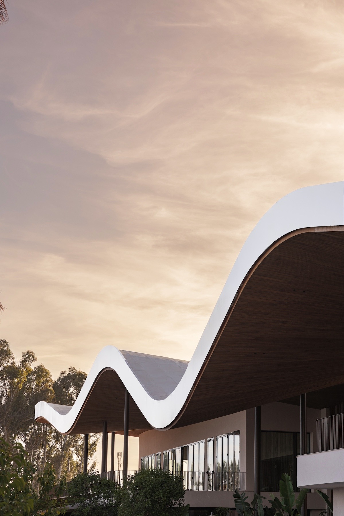 Archidom Studio_CENTRO COMERCIAL LAGUNA VILLAGE_3_Beach club_Marbella