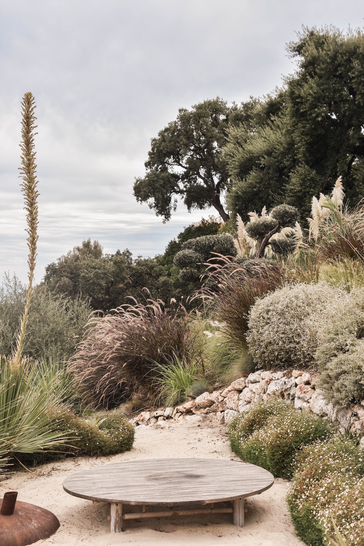 Archidom Studio_VILLA ACE MONTEMAYOR_07_Luxury residence