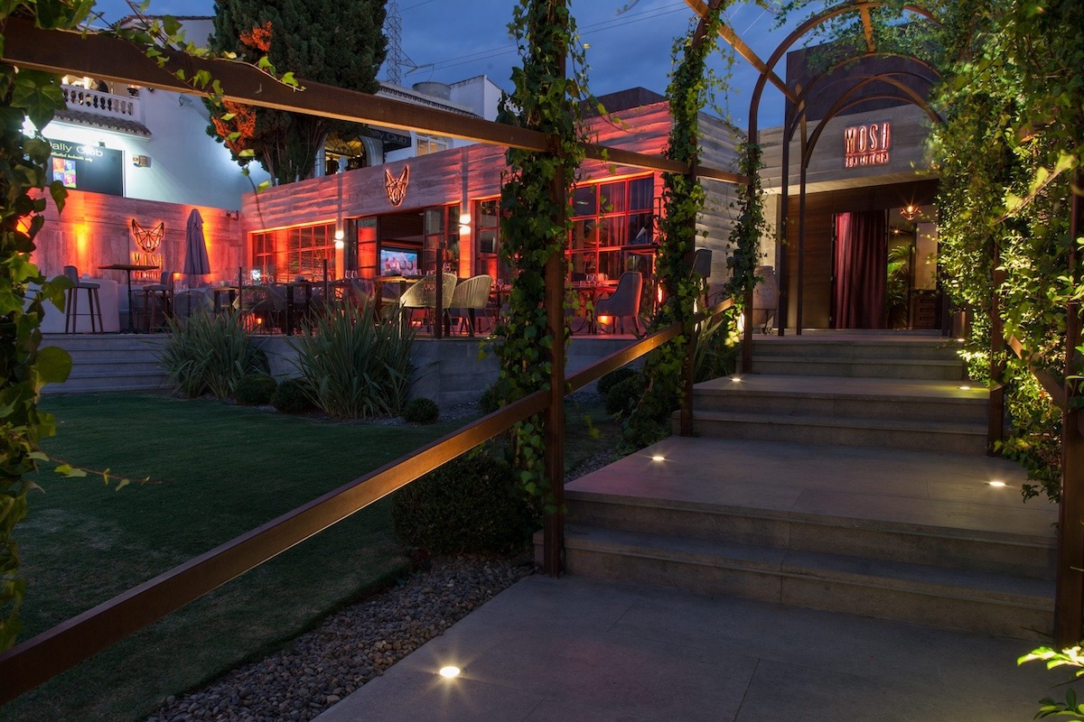 Archidom-Studio_mosh_restaurant_lounge_marbella_14