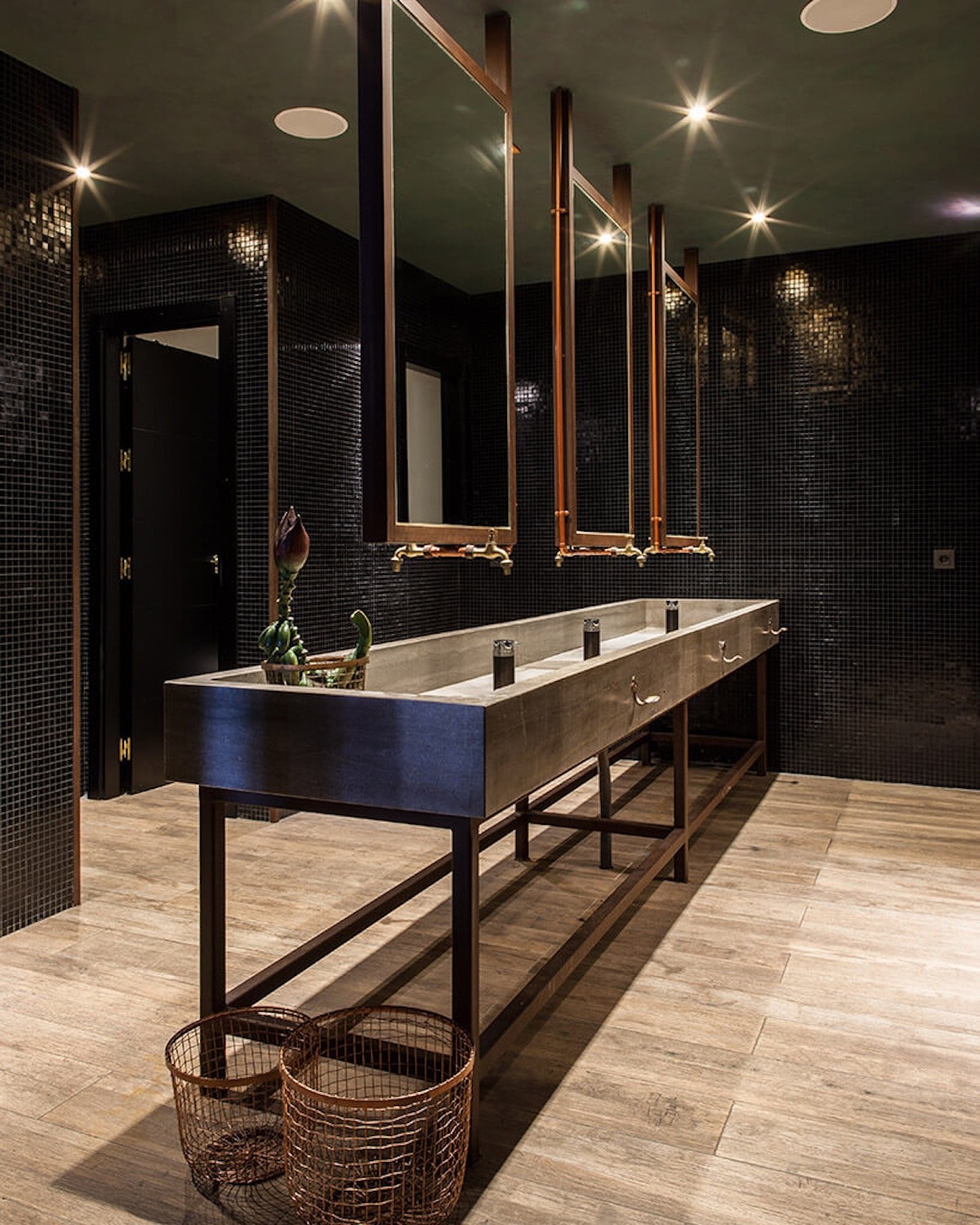 Archidom-Studio_mosh_restaurant_lounge_marbella_2