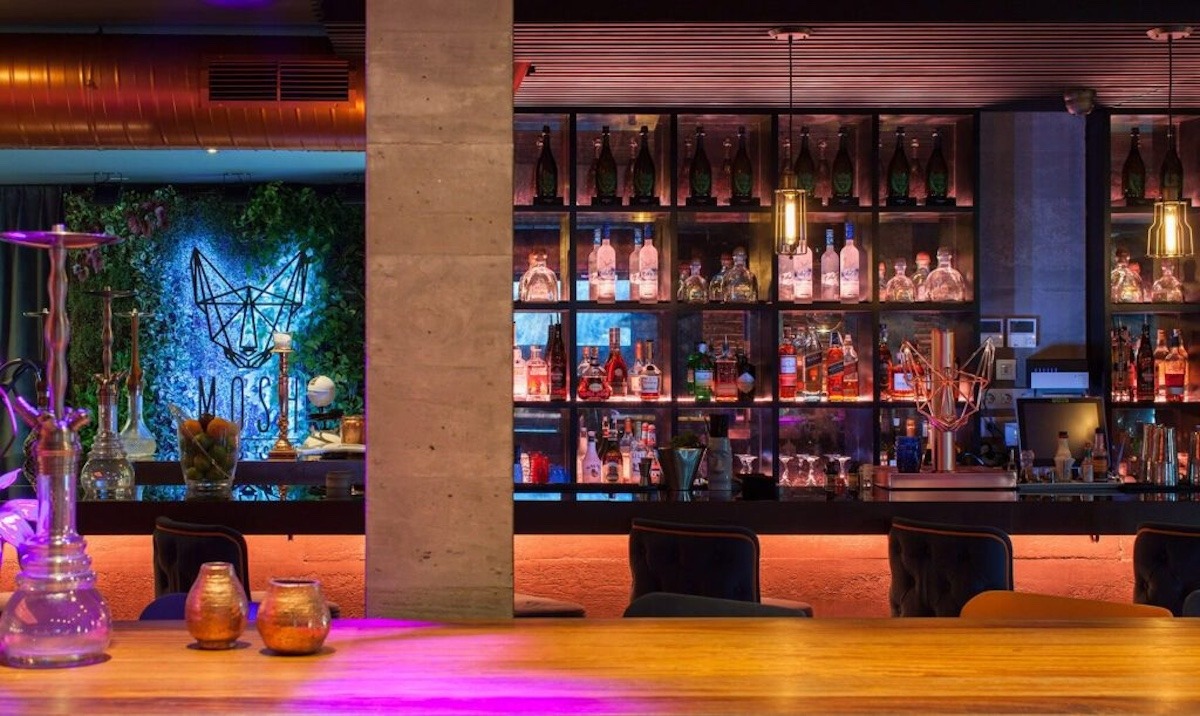Archidom-Studio_mosh_restaurant_lounge_marbella_7